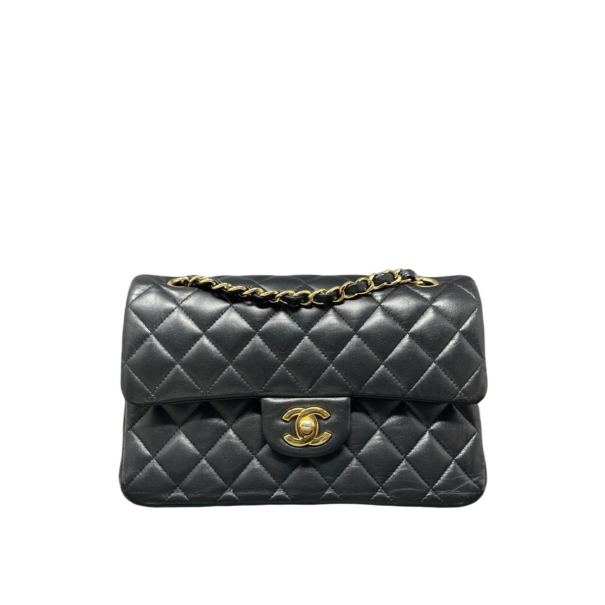 2013 Chanel Black Quilted Lambskin Medium Classic Double Flap Bag at  1stDibs